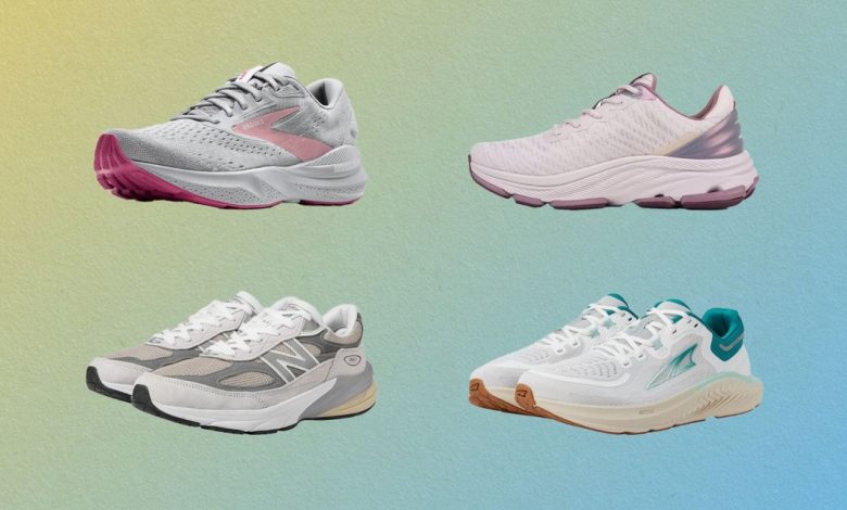 the-best-walking-shoes-for-wide-feet,-according-to-podiatrists